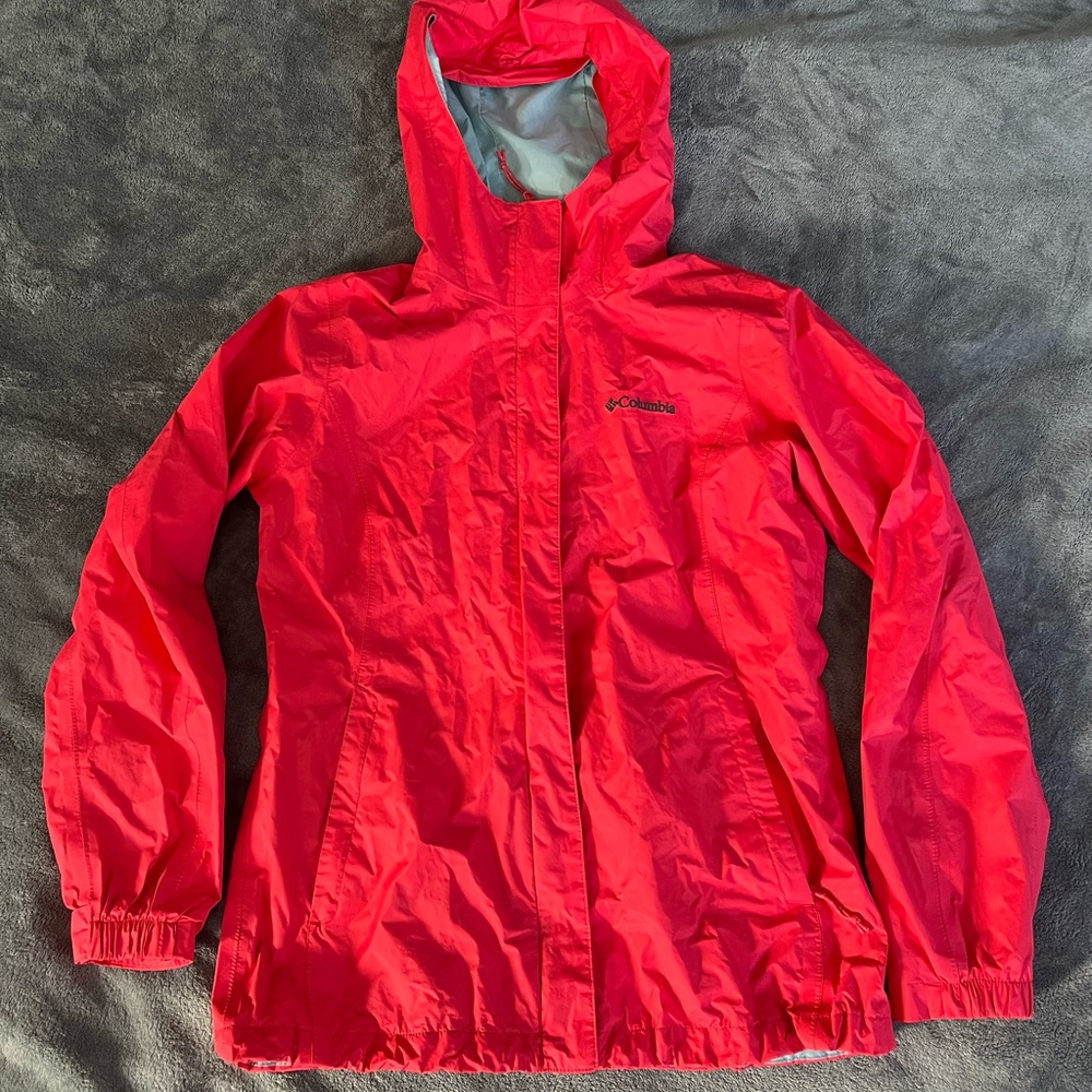Columbia Vibrant Red Outdoor Jacket